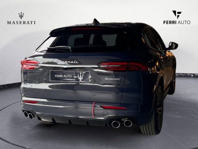 Maserati Grecale nuova a Udine (5)