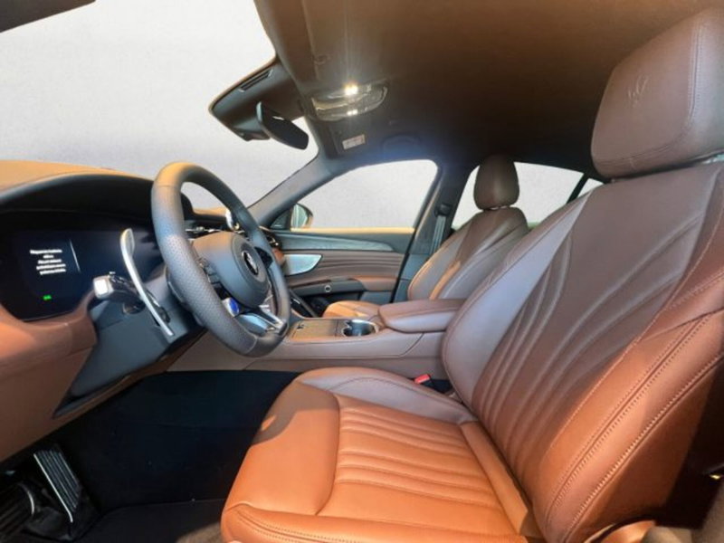 Maserati Grecale nuova a Udine (8)