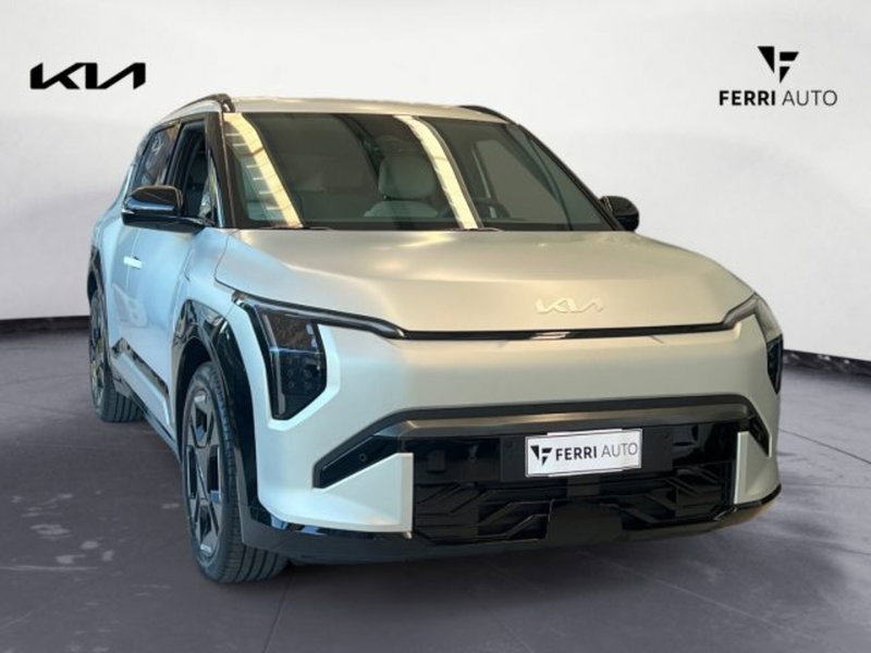 Kia EV3 nuova a Udine (3)