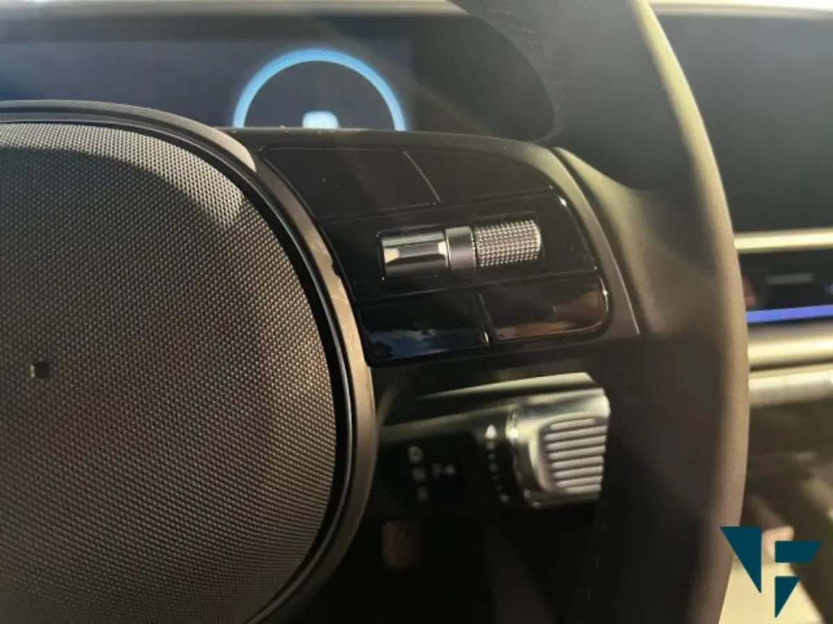 Hyundai Ioniq 5 usata a Udine (10)