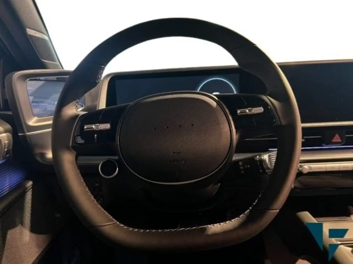 Hyundai Ioniq 5 usata a Udine (9)