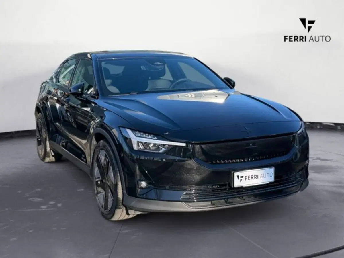 Polestar Polestar 2 nuova a Udine (3)