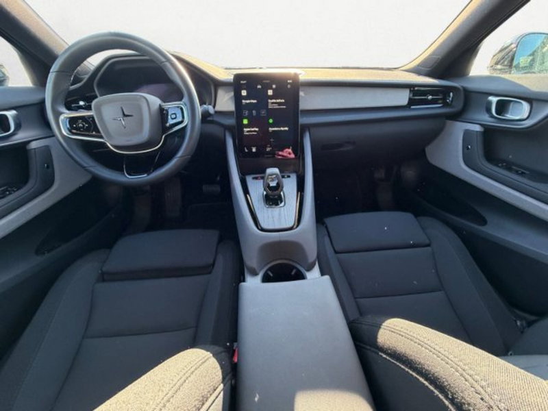 Polestar Polestar 2 nuova a Udine (3)