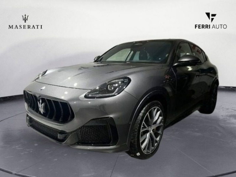 Maserati Grecale usata a Udine (2)