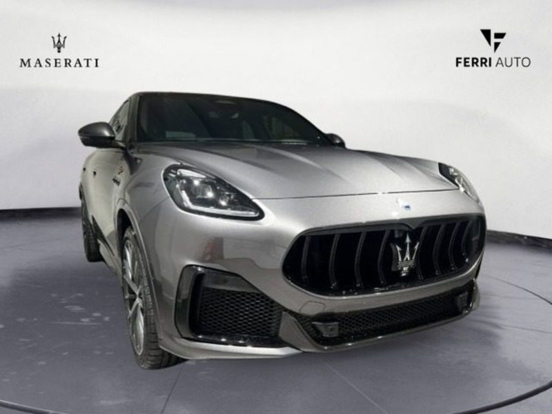 Maserati Grecale usata a Udine (4)