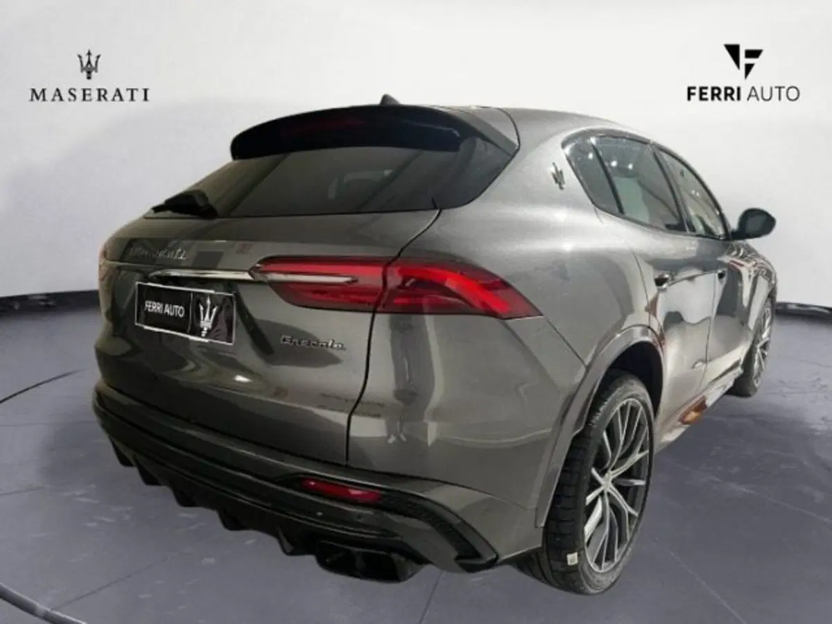 Maserati Grecale usata a Udine (7)