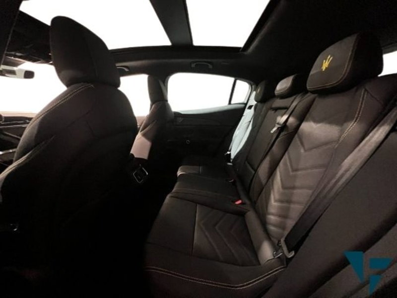 Maserati Grecale usata a Udine (9)