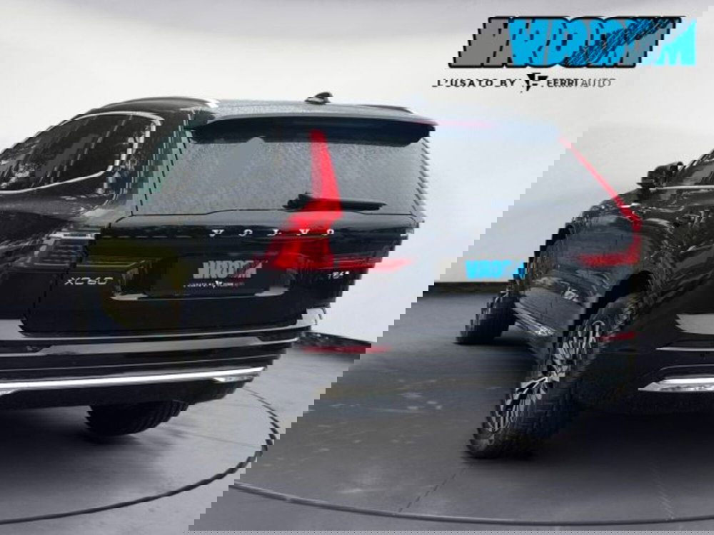 Volvo XC60 nuova a Udine (6)