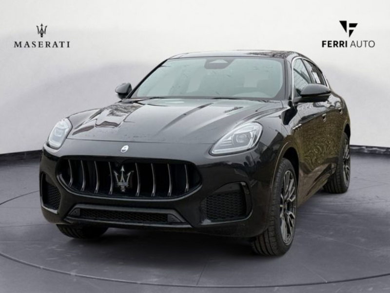 Maserati Grecale nuova a Udine (2)