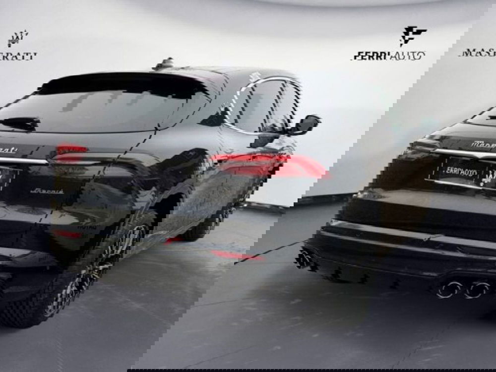 Maserati Grecale nuova a Udine (5)