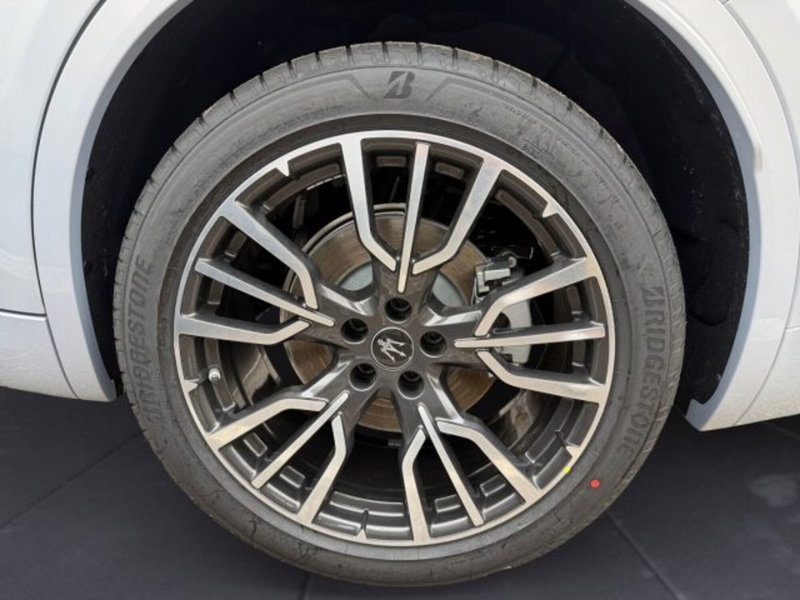 Maserati Grecale nuova a Udine (13)