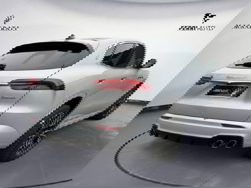 Maserati Grecale nuova a Udine (5)