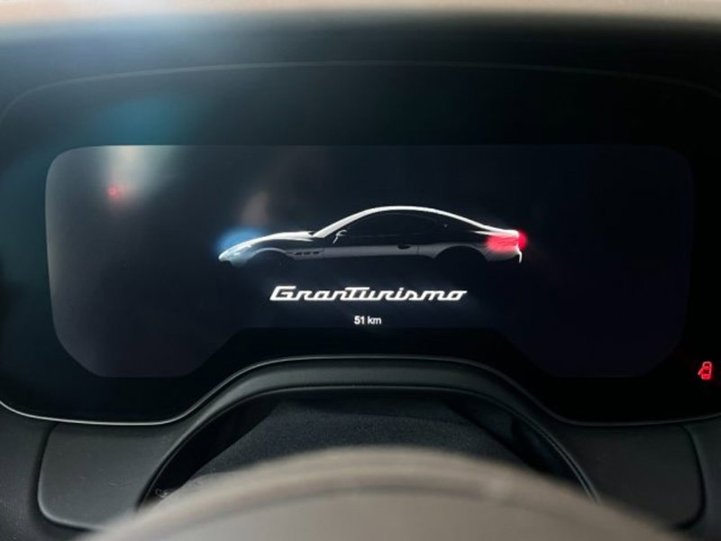 Maserati Granturismo nuova a Udine (11)