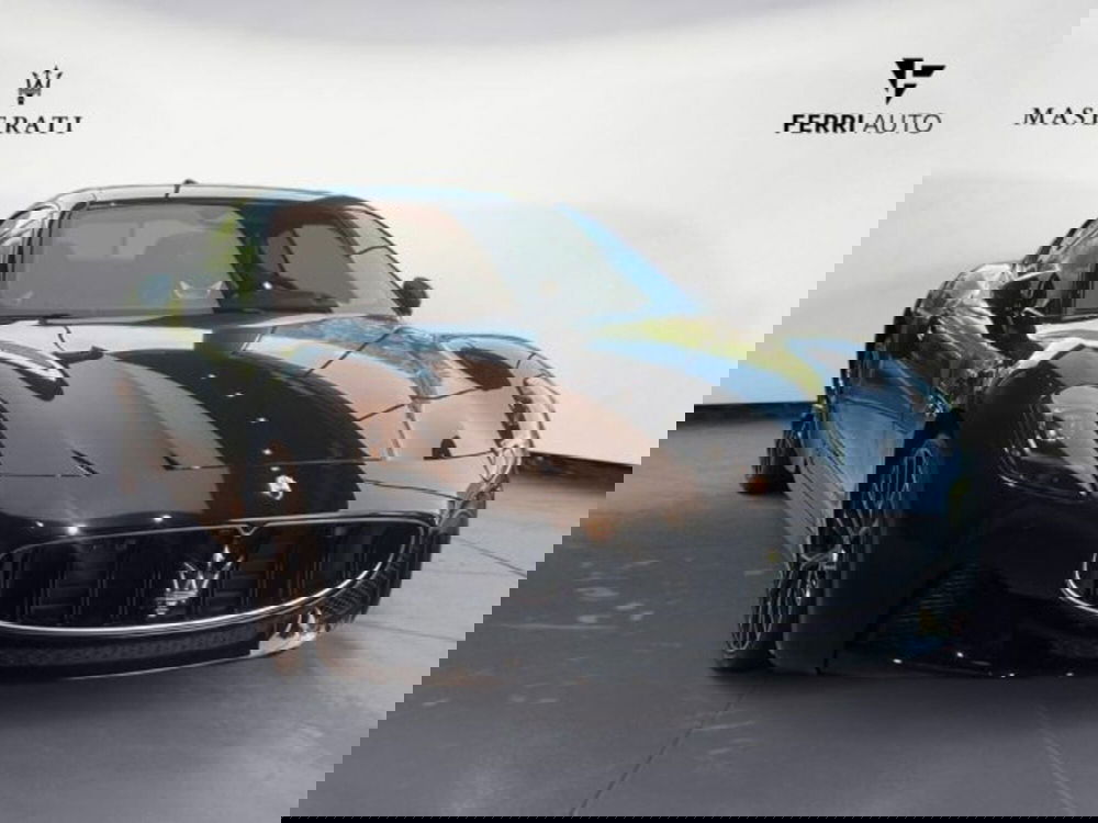 Maserati Granturismo nuova a Udine (4)