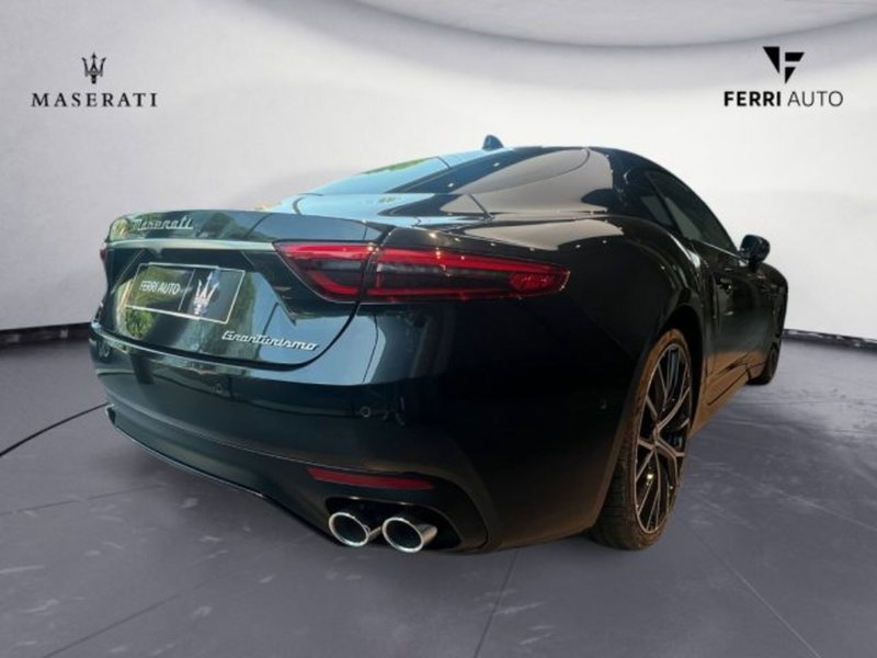 Maserati Granturismo nuova a Udine (5)