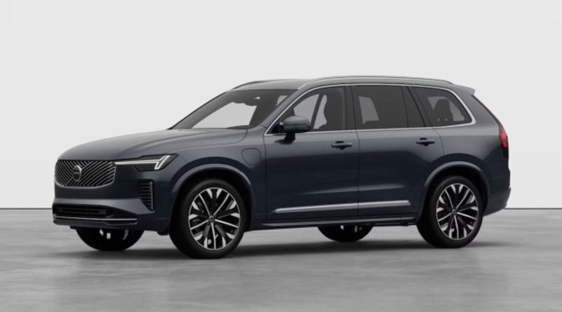Volvo XC90 nuova a Udine