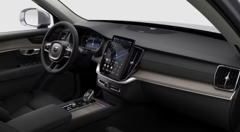 Volvo XC90 nuova a Udine (6)