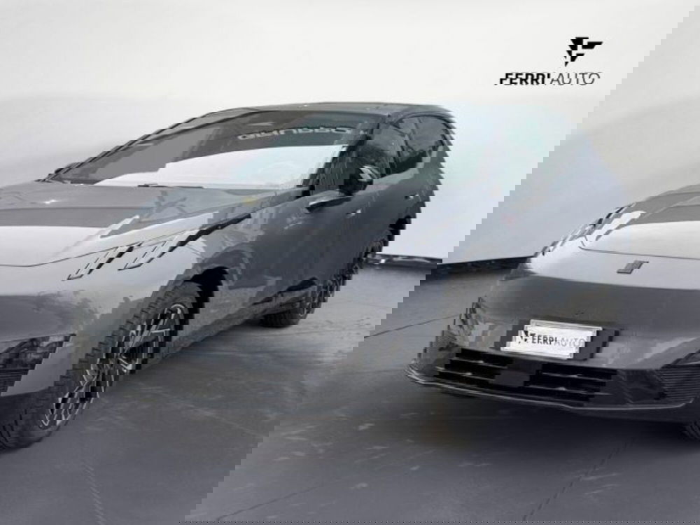 Lynk & Co 02 nuova a Udine