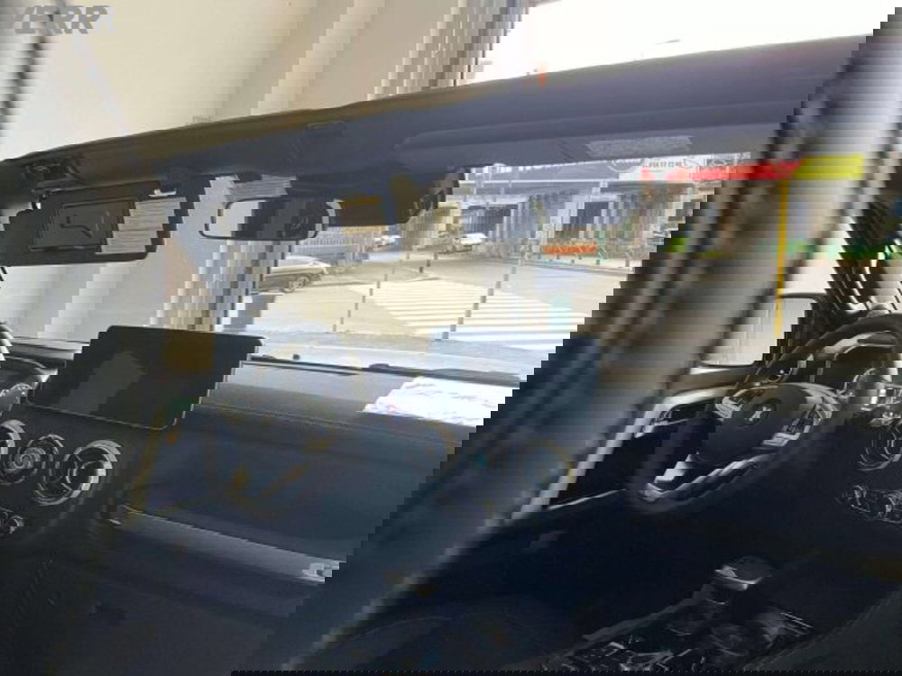 ICH-X K2 nuova a Milano (11)