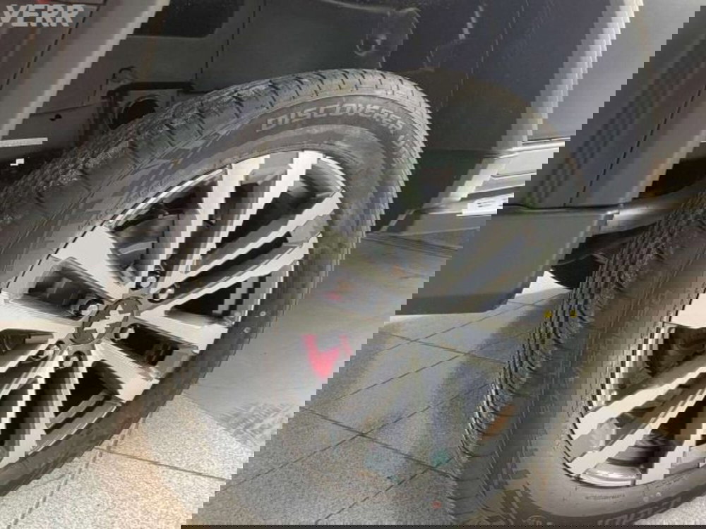 ICH-X K2 nuova a Milano (15)