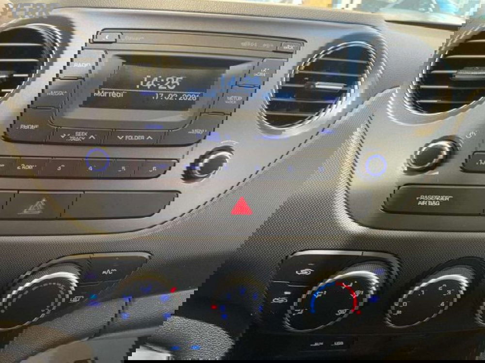 Hyundai i10 usata a Milano (12)