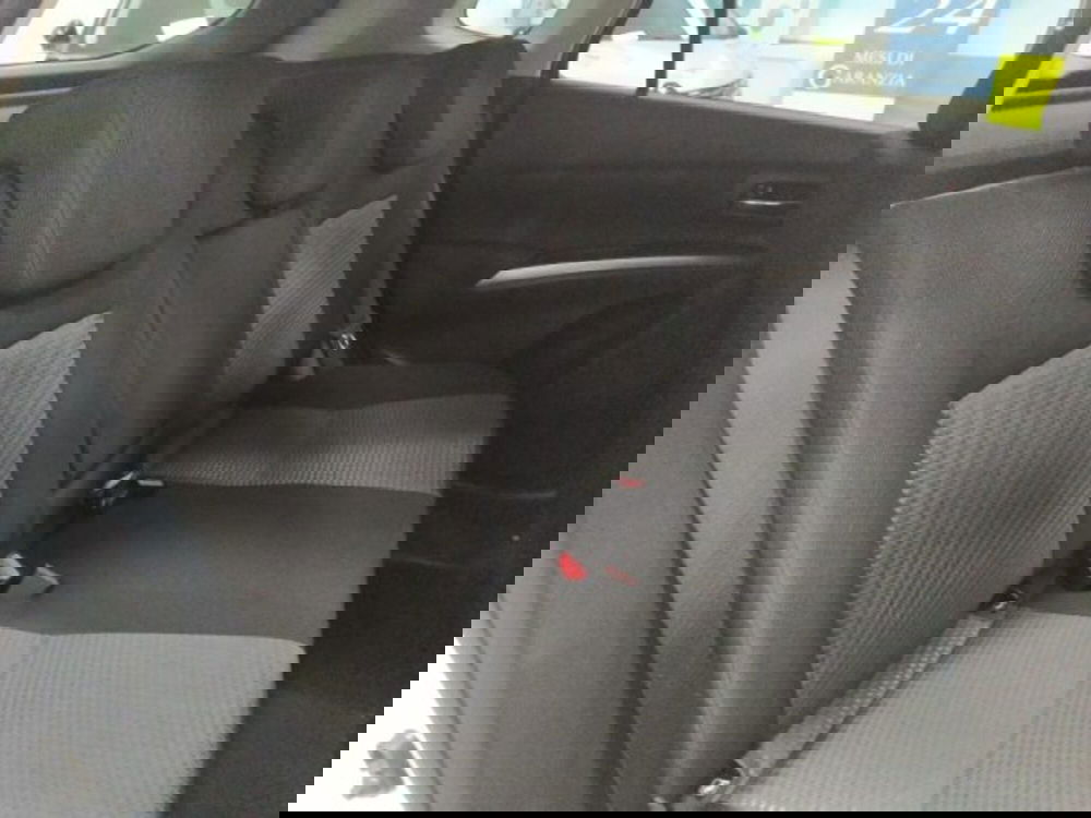 Suzuki S-Cross nuova a Trieste (8)