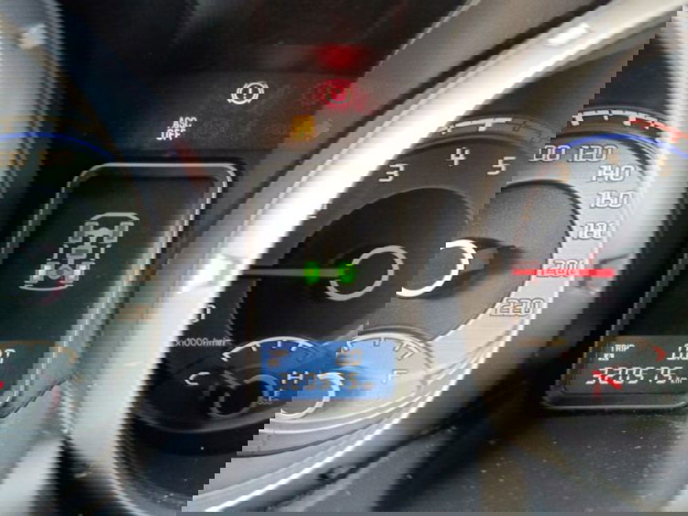 Mitsubishi Pajero usata a Catania (15)