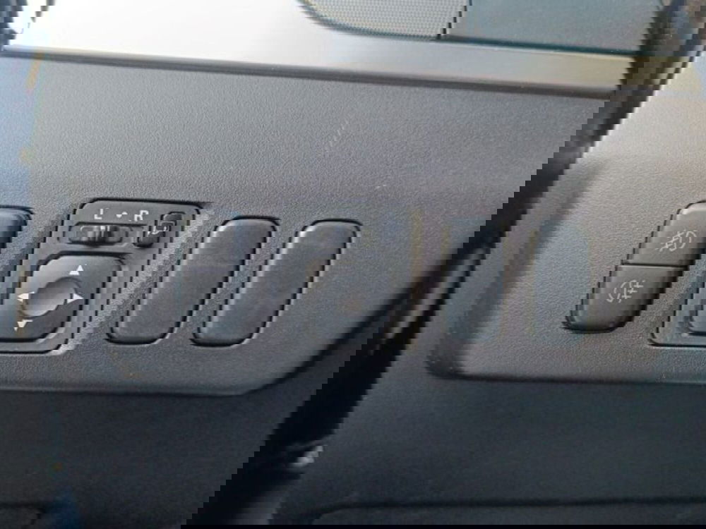 Mitsubishi Pajero usata a Catania (19)