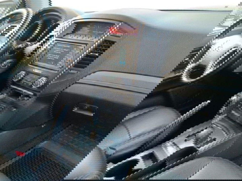 Mitsubishi Pajero usata a Catania (9)