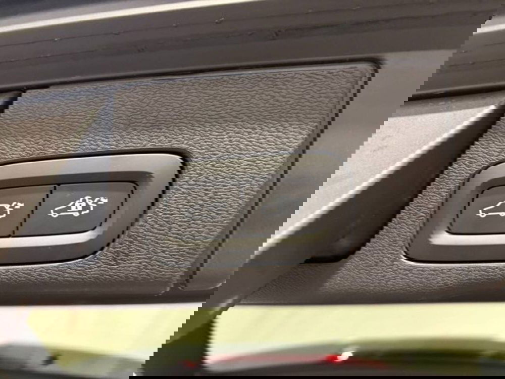 Volvo XC60 usata a Treviso (14)