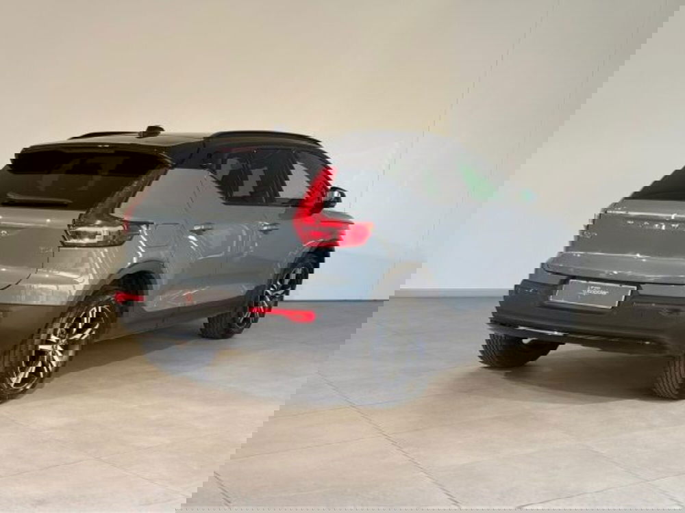 Volvo XC40 usata a Treviso (3)
