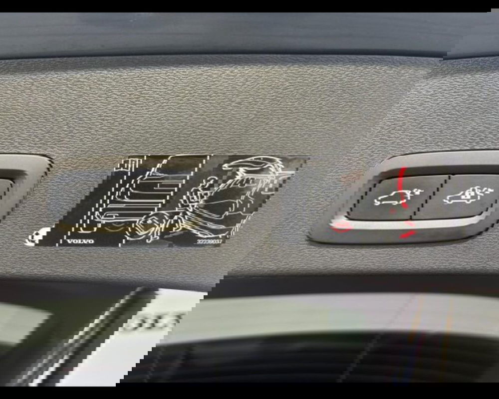 Volvo XC40 usata a Treviso (8)