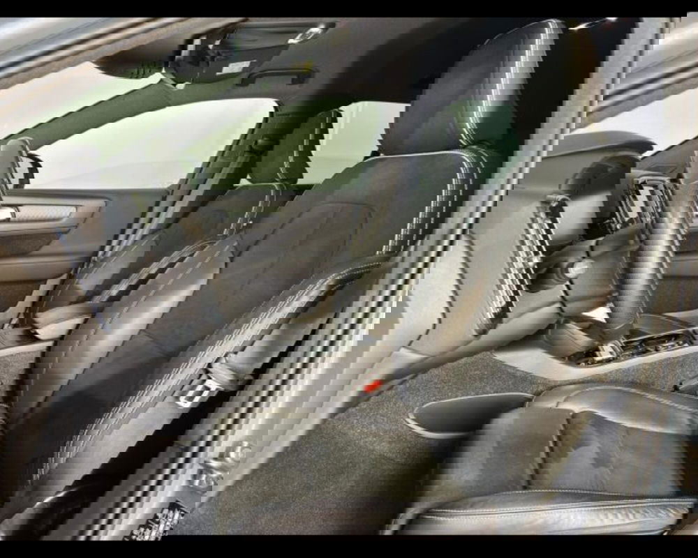 Volvo XC40 usata a Treviso (9)