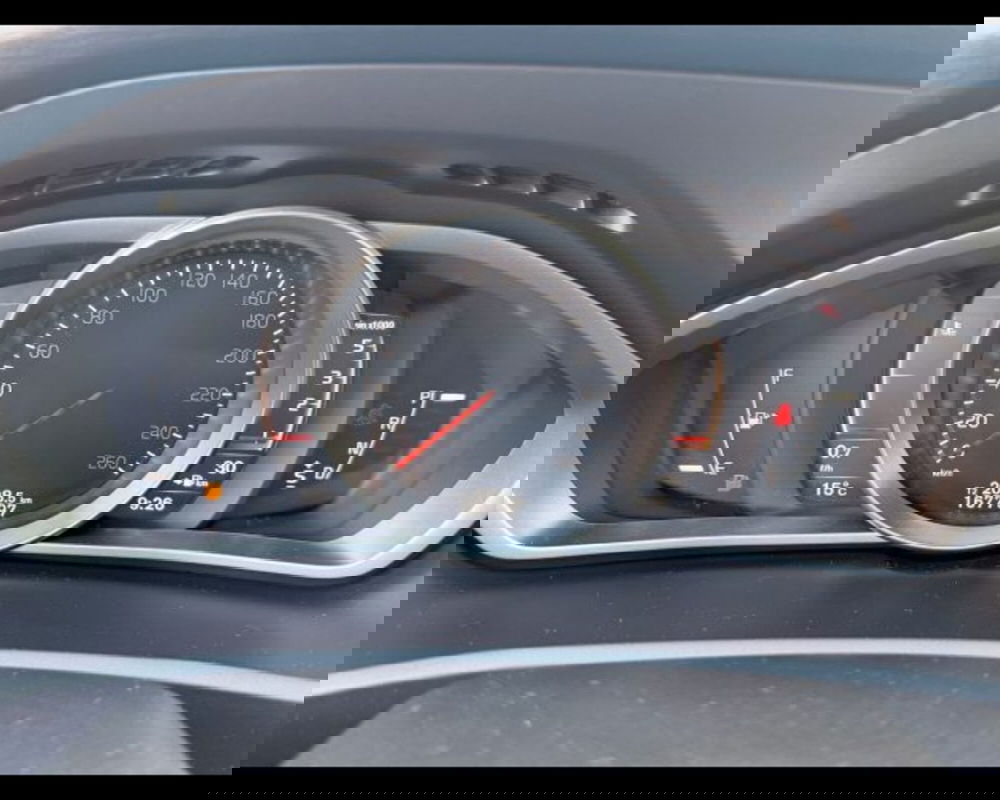 Volvo V40 Cross Country usata a Treviso (10)