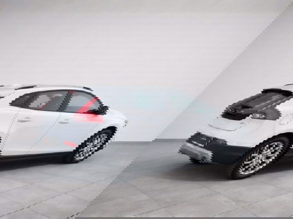 Volvo V40 Cross Country usata a Treviso (3)