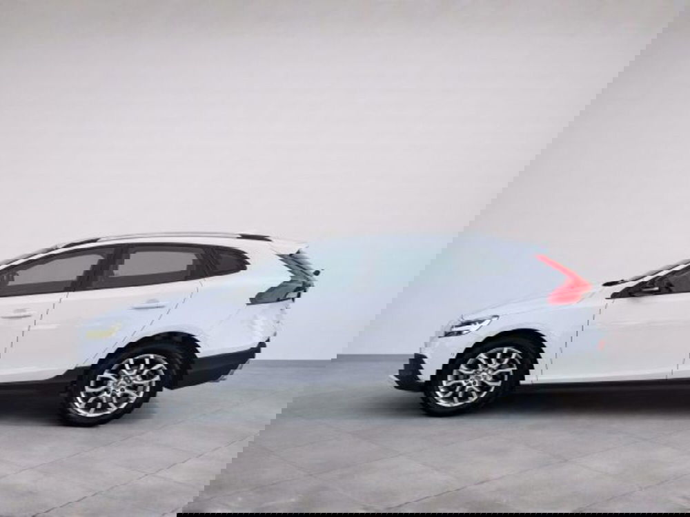 Volvo V40 Cross Country usata a Treviso (4)