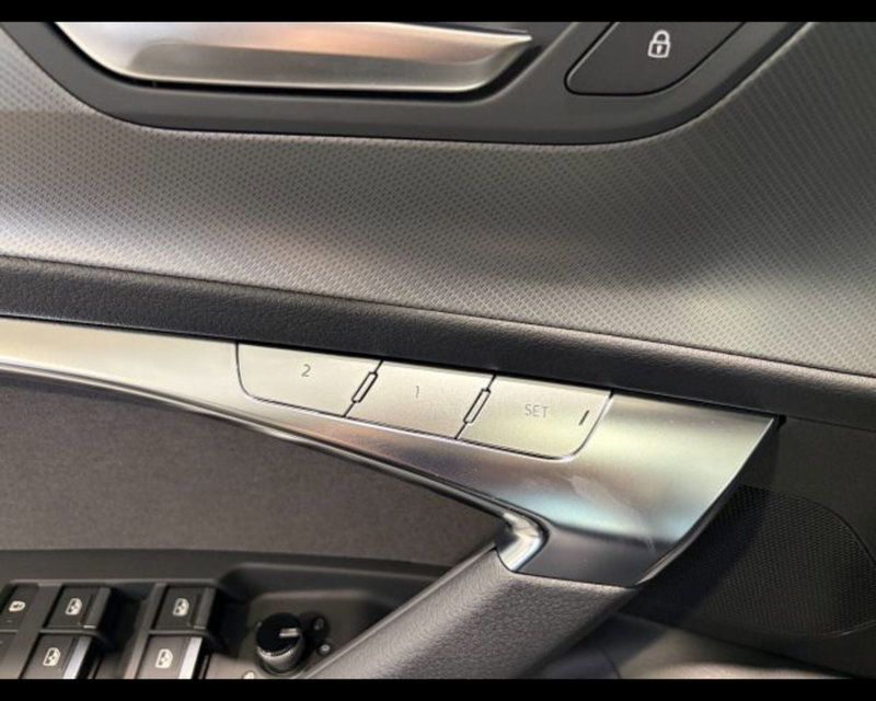 Audi A6 Avant nuova a Treviso (8)