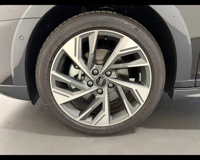 Audi A3 allstreet nuova a Treviso (9)