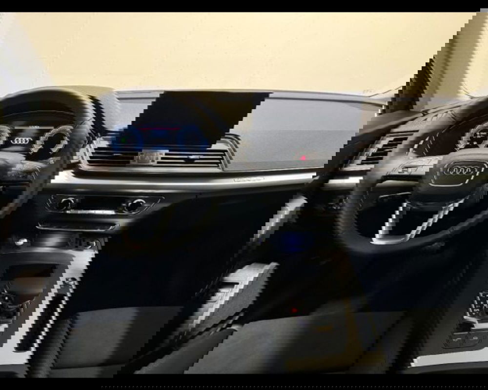 Audi Q5 Sportback nuova a Treviso (3)