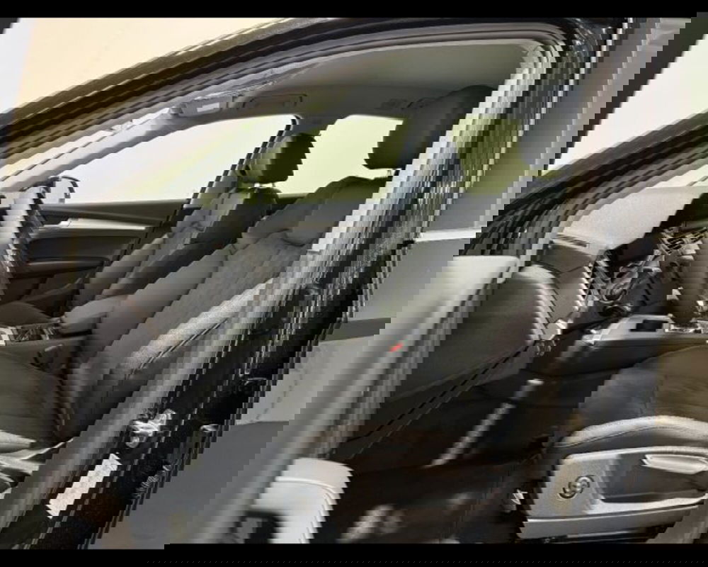 Audi Q5 Sportback nuova a Treviso (8)