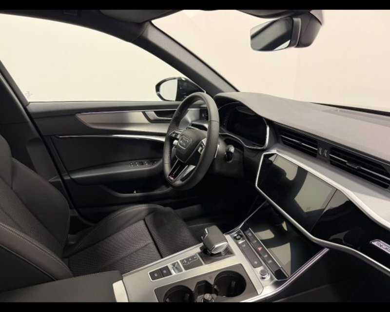 Audi A6 Avant nuova a Treviso (2)