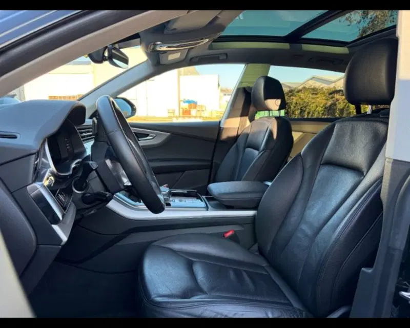 Audi Q8 usata a Treviso (11)