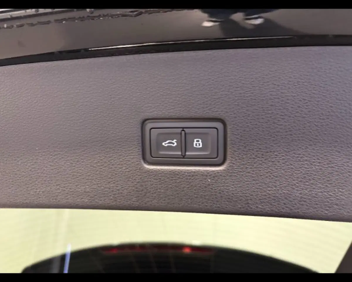 Audi Q8 usata a Treviso (13)