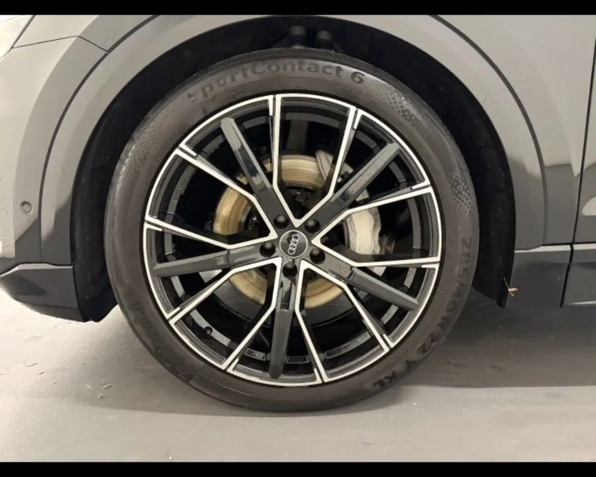 Audi Q8 usata a Treviso (14)