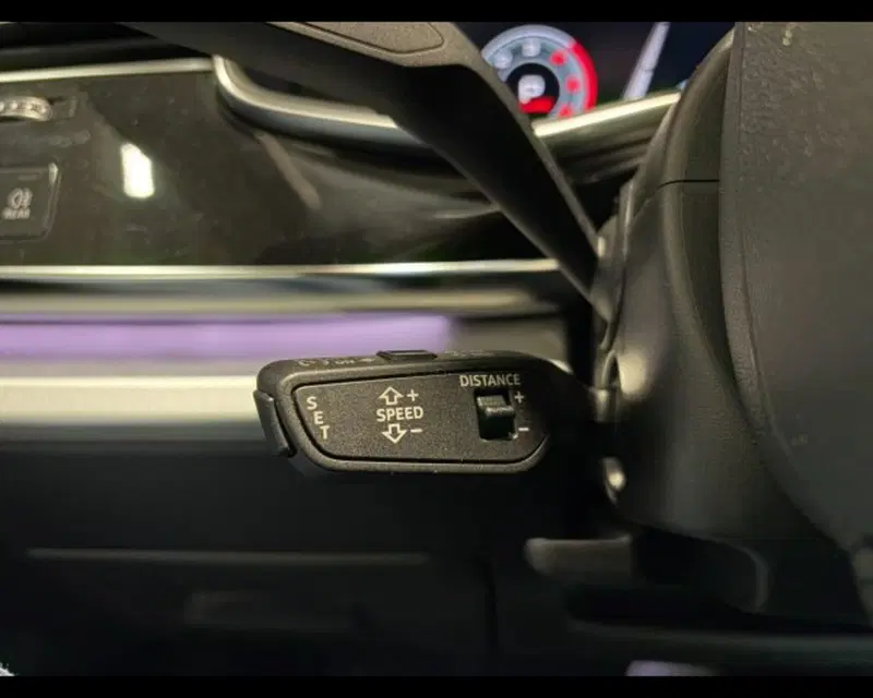 Audi Q8 usata a Treviso (9)