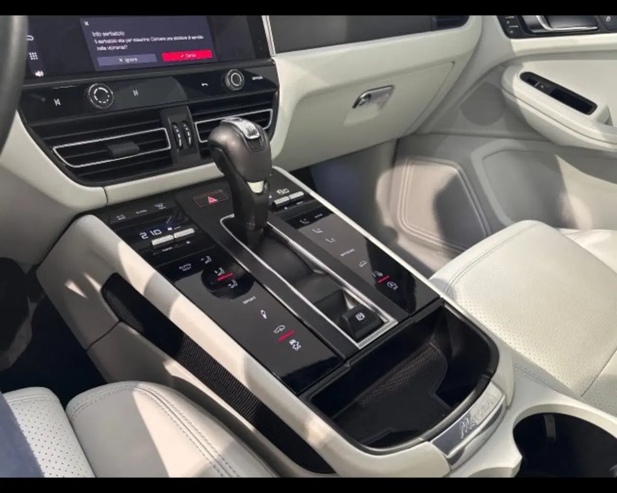 Porsche Macan usata a Treviso (14)