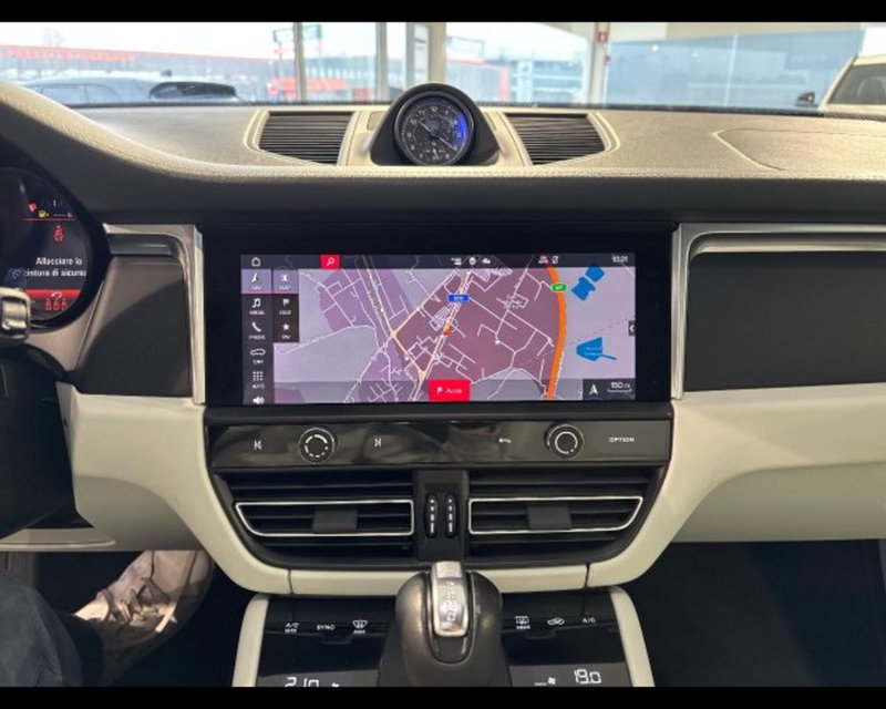 Porsche Macan usata a Treviso (16)