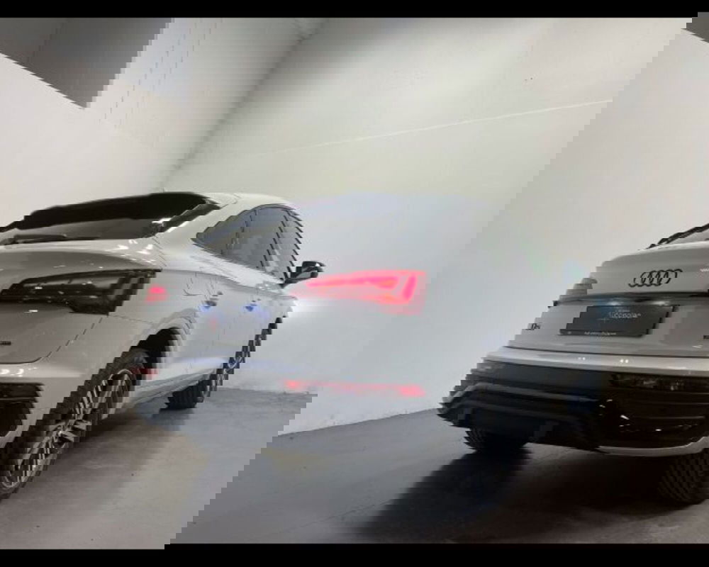 Audi Q5 Sportback nuova a Treviso (2)