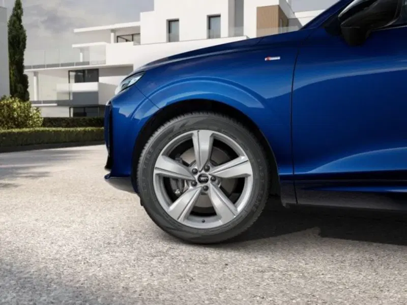 Audi Q3 nuova a Treviso (3)