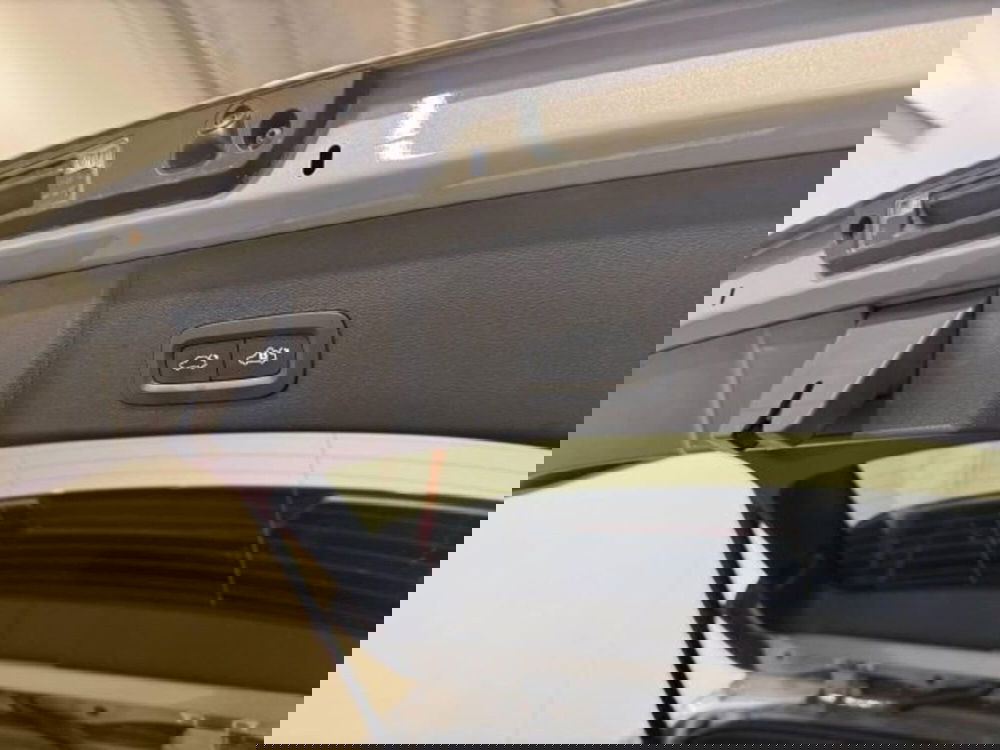 Volvo XC40 usata a Treviso (4)